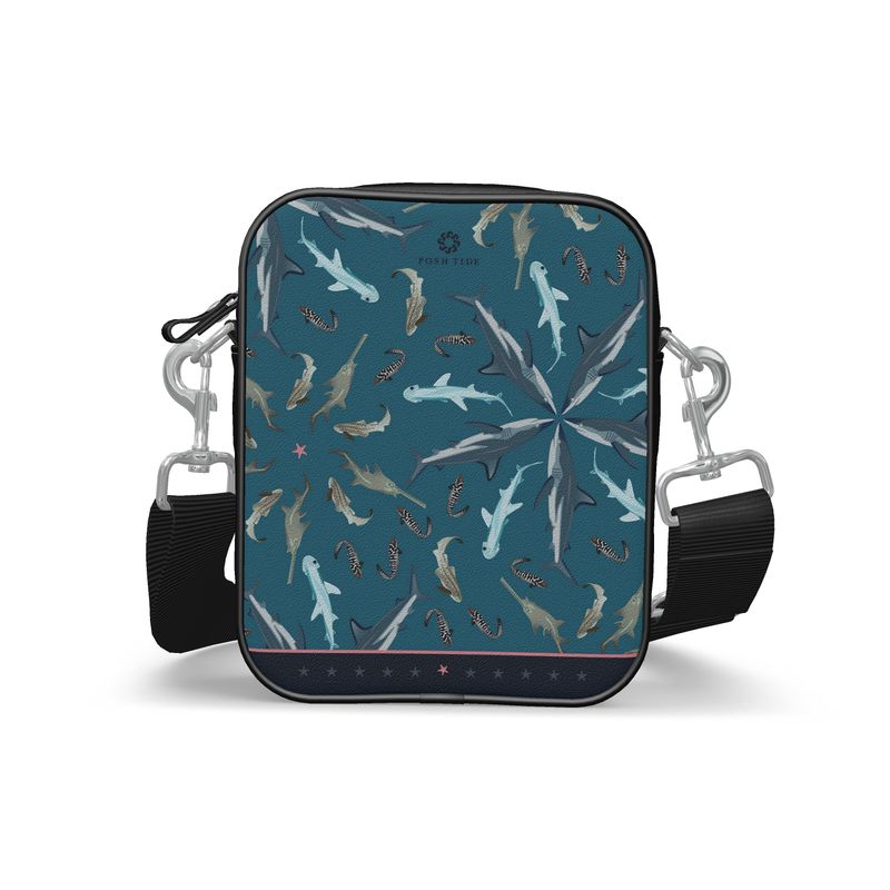 Parthenogenesis in Sea Messenger Bag